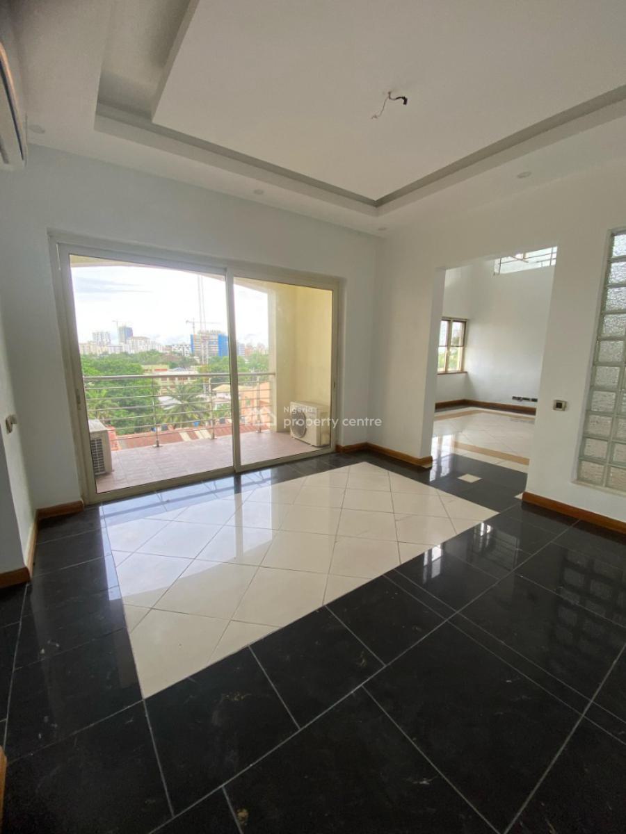 Spacious 3 Bedroom Apartment with Bq, Ikoyi, Lagos, Flat / Apartment for Rent