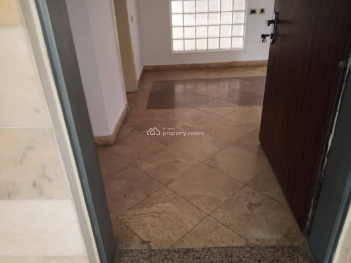 Spacious 3 Bedroom Apartment with Bq, Ikoyi, Lagos, Flat / Apartment for Rent