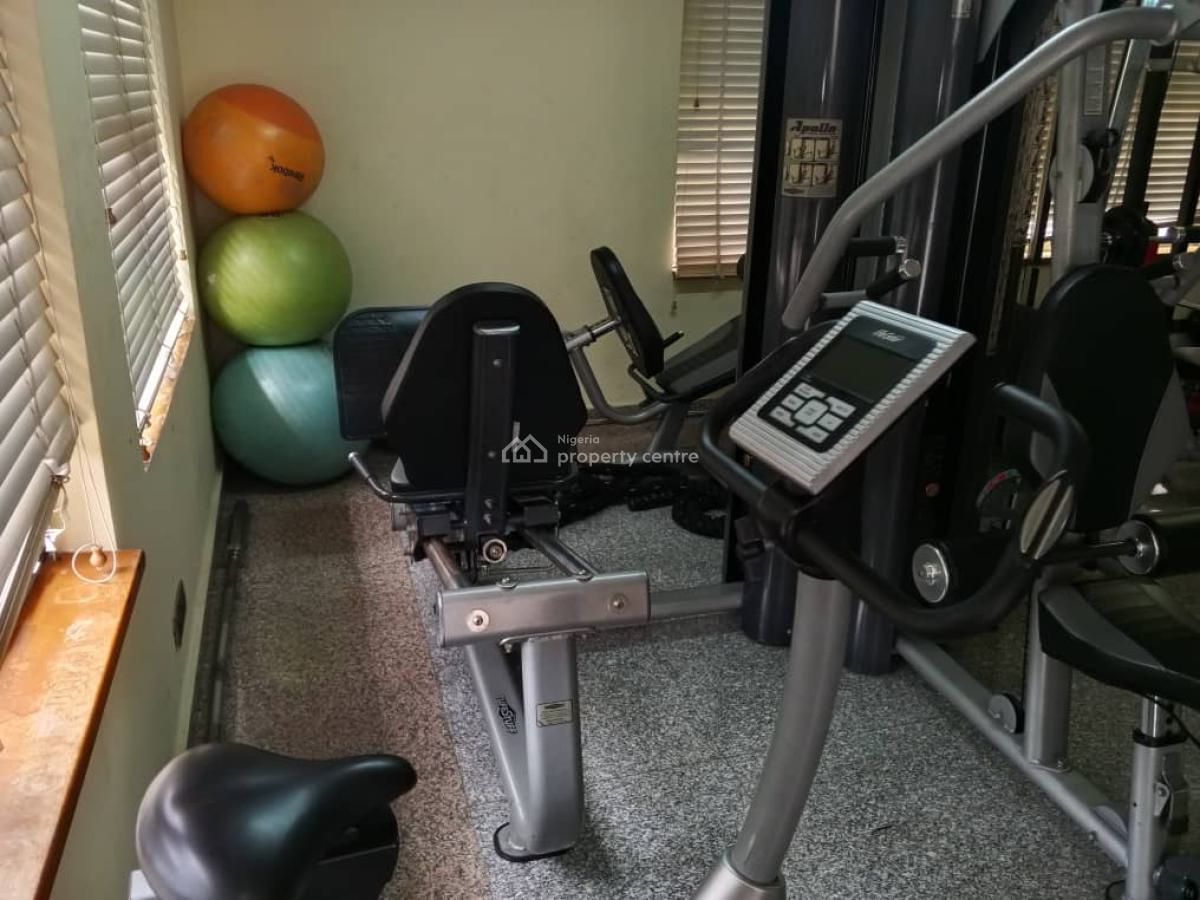 Spacious 3 Bedroom Apartment with Bq, Ikoyi, Lagos, Flat / Apartment for Rent