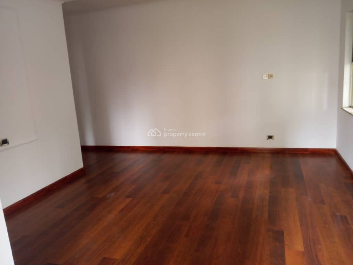 Spacious 3 Bedroom Apartment with Bq, Ikoyi, Lagos, Flat / Apartment for Rent