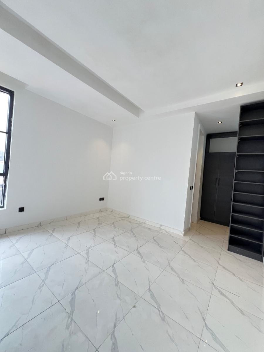 2bedroom Apartment with Swimming Pool in Ikate Lekki, Ikate Lekki, Ikate, Lekki, Lagos, Block of Flats for Sale