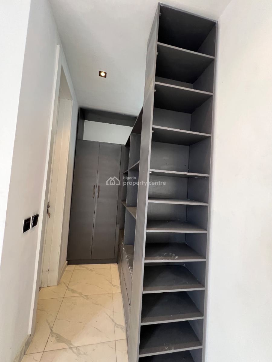 2bedroom Apartment with Swimming Pool in Ikate Lekki, Ikate Lekki, Ikate, Lekki, Lagos, Block of Flats for Sale
