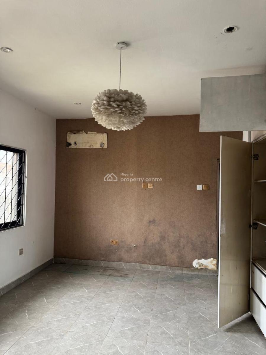 4-bedroom Semi-detached House with Mini Flat Bq, Mobolaji Johnson, Lekki Phase 1, Lekki, Lagos, Semi-detached Duplex for Rent
