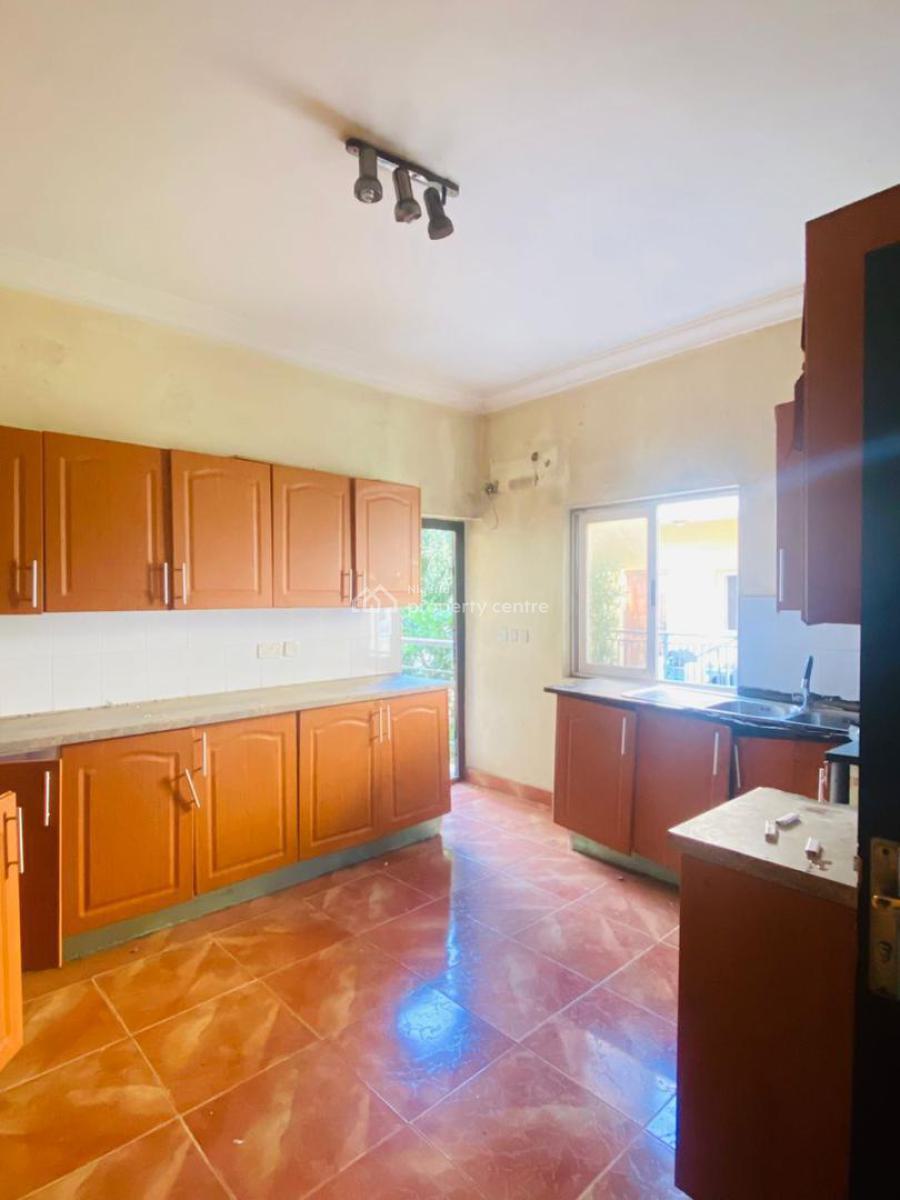 3 Bedroom Apartment, Ajiwe, Ajiwe, Ajah, Lagos, Flat / Apartment for Rent