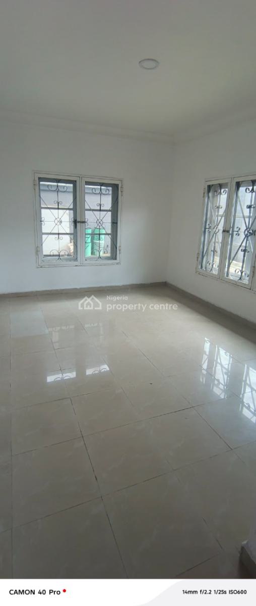 3 Bedroom Flat with Bq, Fola Osibo Street, Off Admiralty Way, Lekki Phase 1, Lekki, Lagos, Flat / Apartment for Rent