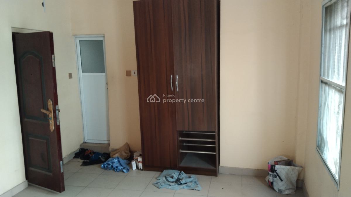 Florida Mini Flat, Adekunle By Third Mainland Bridge, Yaba, Lagos, Mini Flat (room and Parlour) for Rent