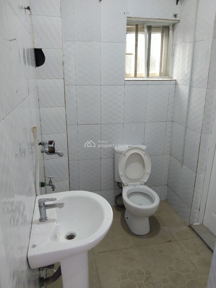 Florida Mini Flat, Adekunle By Third Mainland Bridge, Yaba, Lagos, Mini Flat (room and Parlour) for Rent