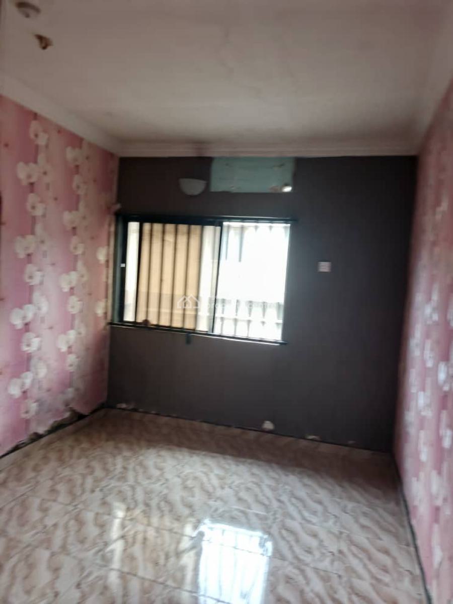Spacious & Clean 2 Bedroom Flat Apartment, Opposite Omole Phase 2, Ojodu Berger, Ojodu, Lagos, Flat / Apartment for Rent