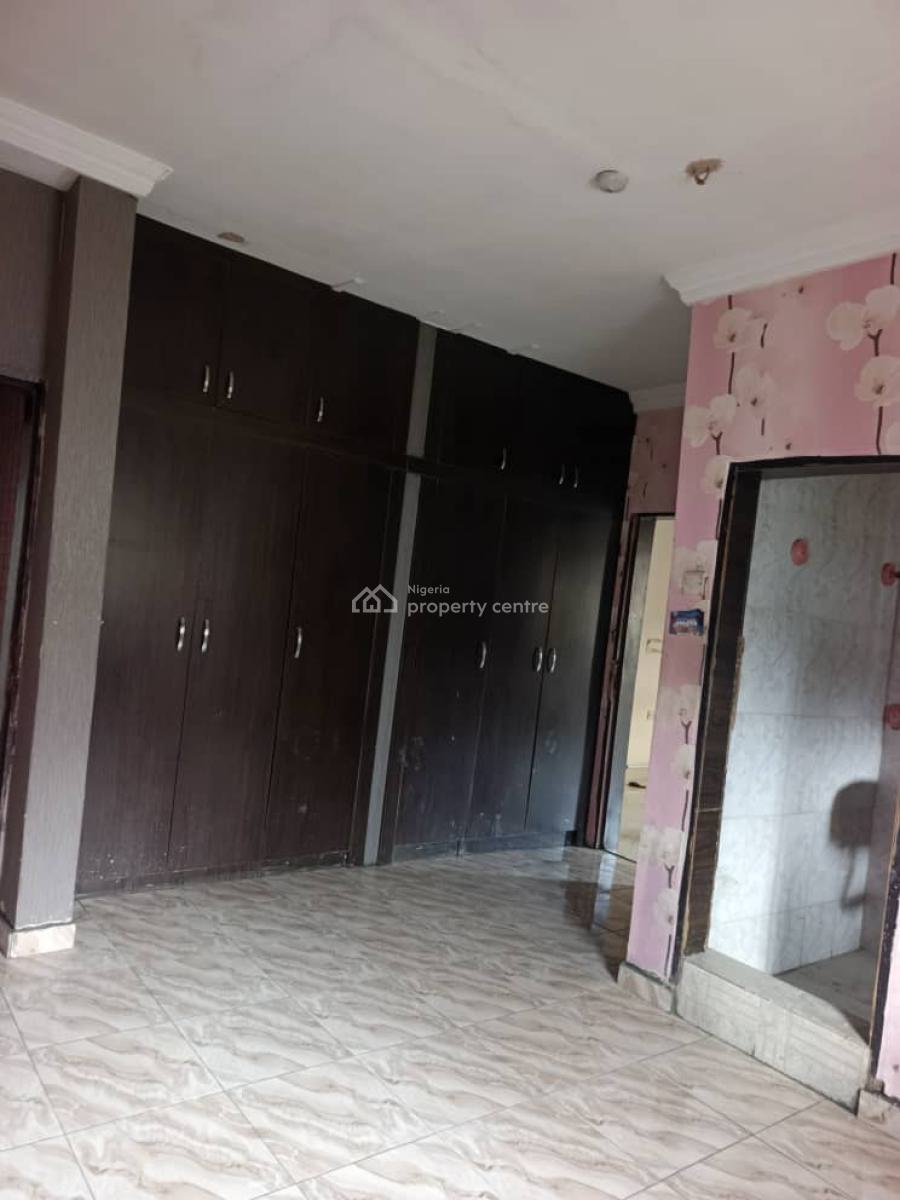 Spacious & Clean 2 Bedroom Flat Apartment, Opposite Omole Phase 2, Ojodu Berger, Ojodu, Lagos, Flat / Apartment for Rent