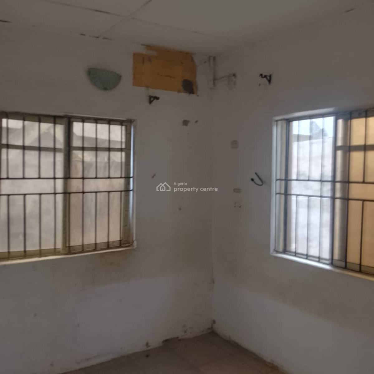 Luxury Mini Flat, Gra Phase 1, Magodo, Lagos, Mini Flat (room and Parlour) for Rent