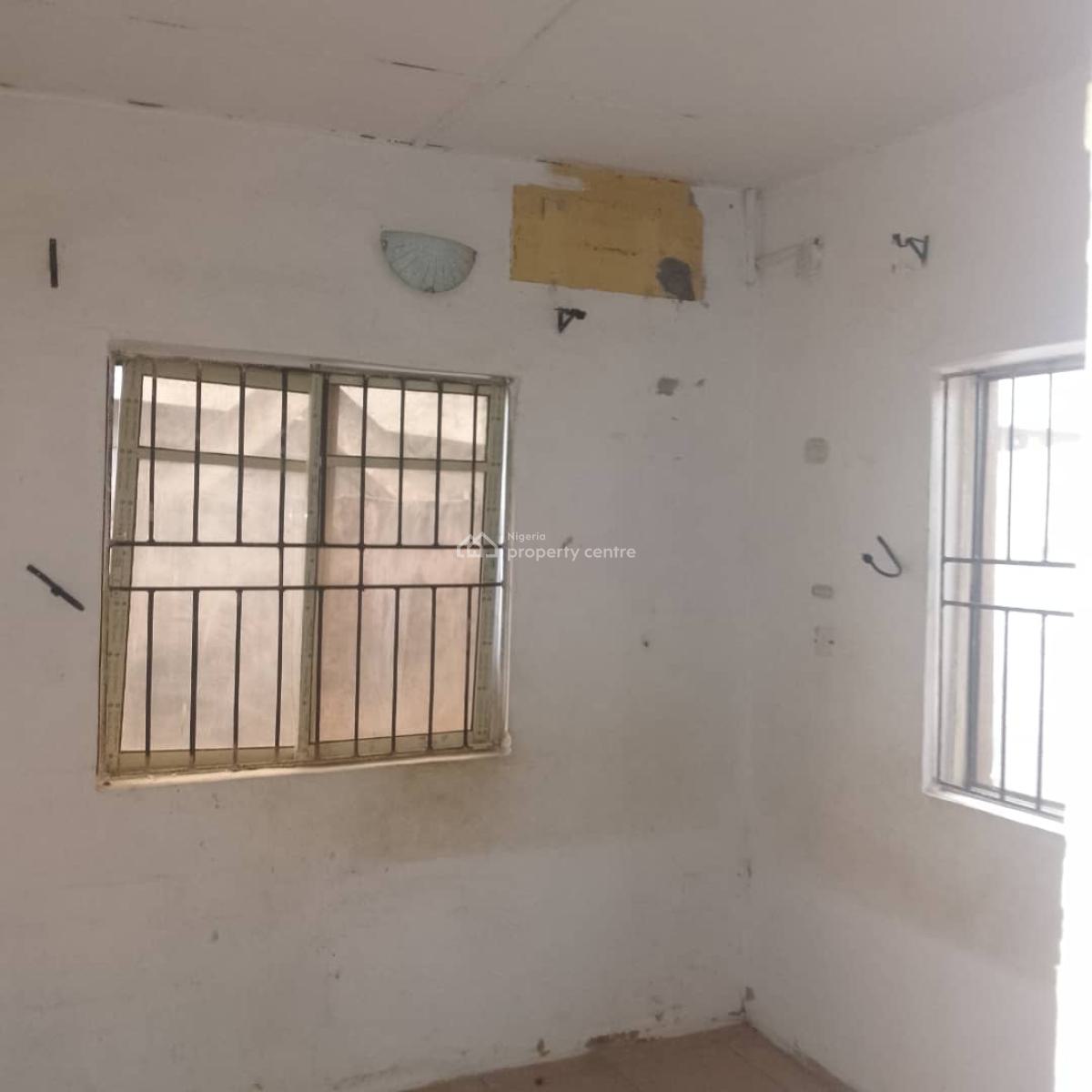 Luxury Mini Flat, Gra Phase 1, Magodo, Lagos, Mini Flat (room and Parlour) for Rent