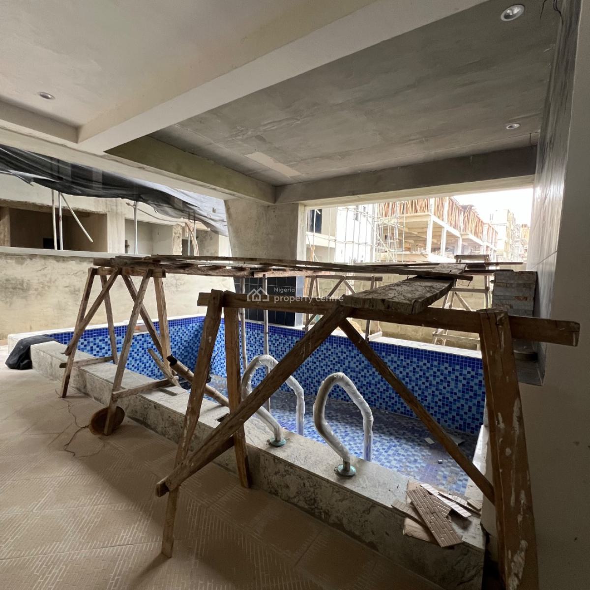 2 Bedroom & Bq, Lekki Phase 1, Lekki, Lagos, Flat / Apartment for Sale