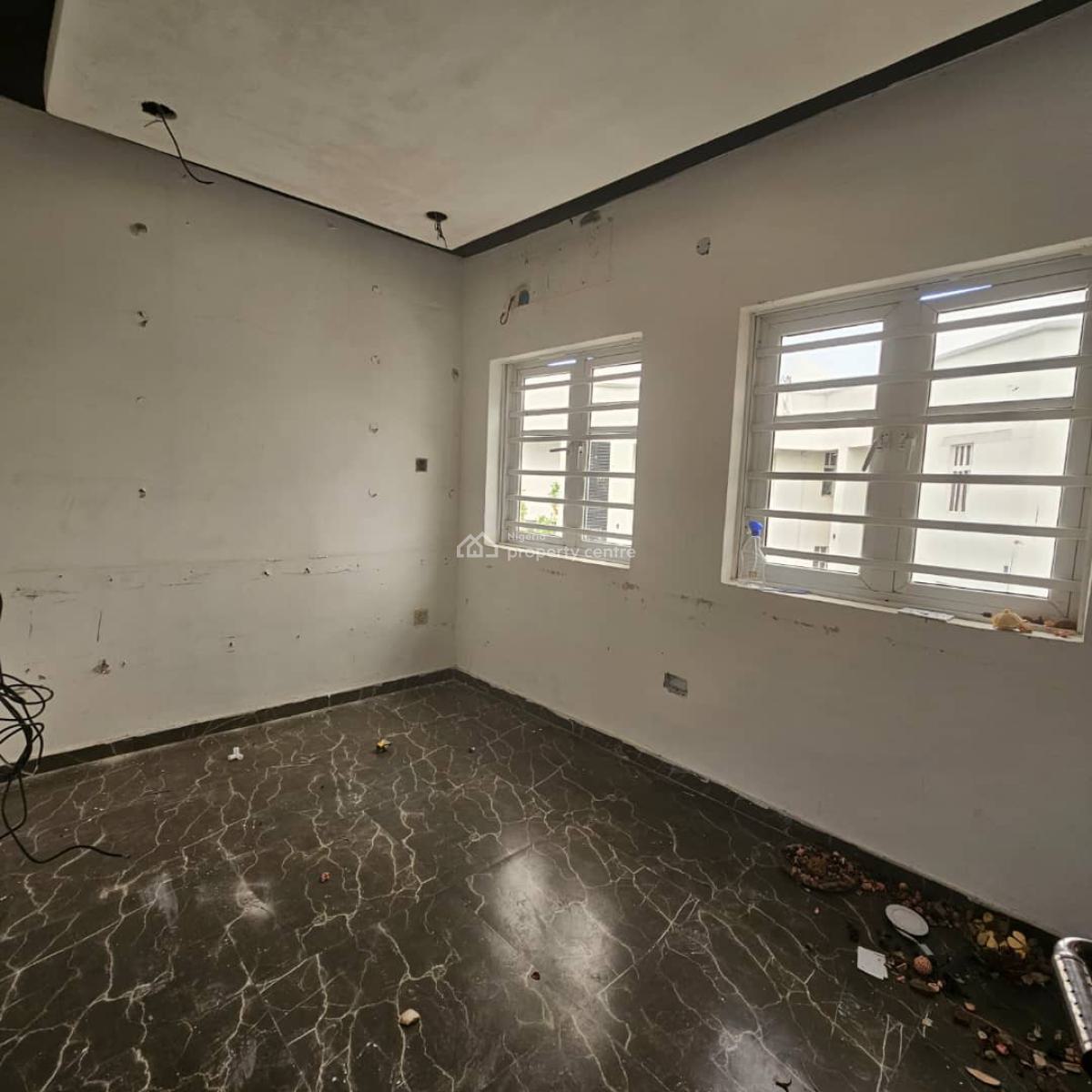 Massive 5 Bedroom Detached Townhouse (residential/commercial), Lekki Phase 1, Lekki, Lagos, Commercial Property for Rent