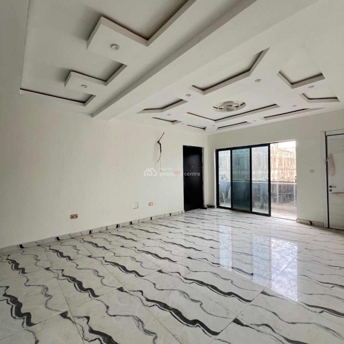 1 Bedroom & Bq, Lekki Phase 1, Lekki, Lagos, Flat / Apartment for Sale