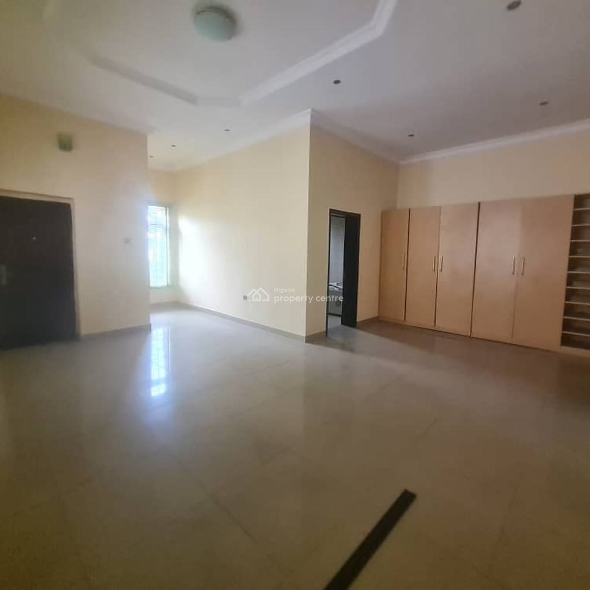 Self Serviced 5-bedroom Semi-detached Duplex with Bq, Idado, Lekki, Lagos, Semi-detached Duplex for Rent