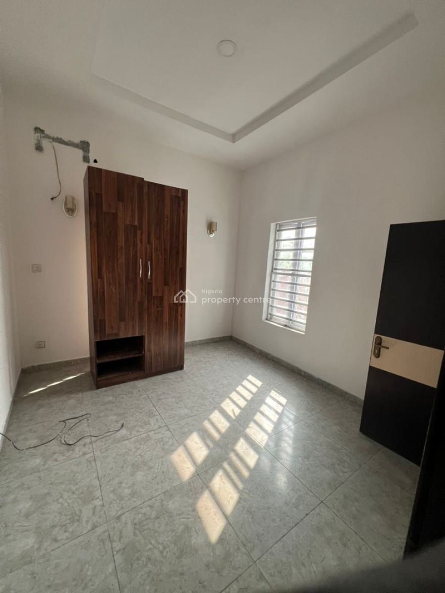 4 Bedroom Apartment with Bq, Lekki County, Ikota, Lekki, Lagos, Flat / Apartment for Rent