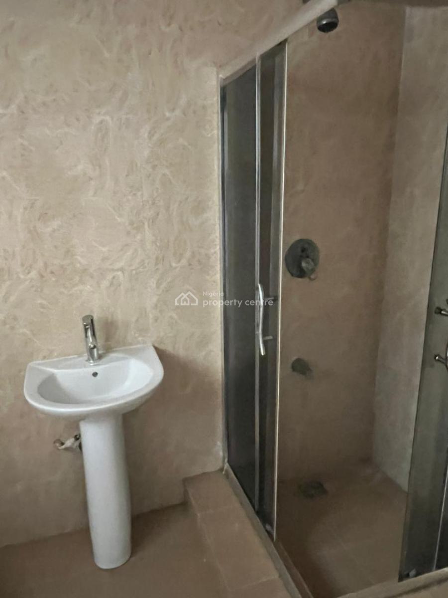 4 Bedroom Apartment with Bq, Lekki County, Ikota, Lekki, Lagos, Flat / Apartment for Rent