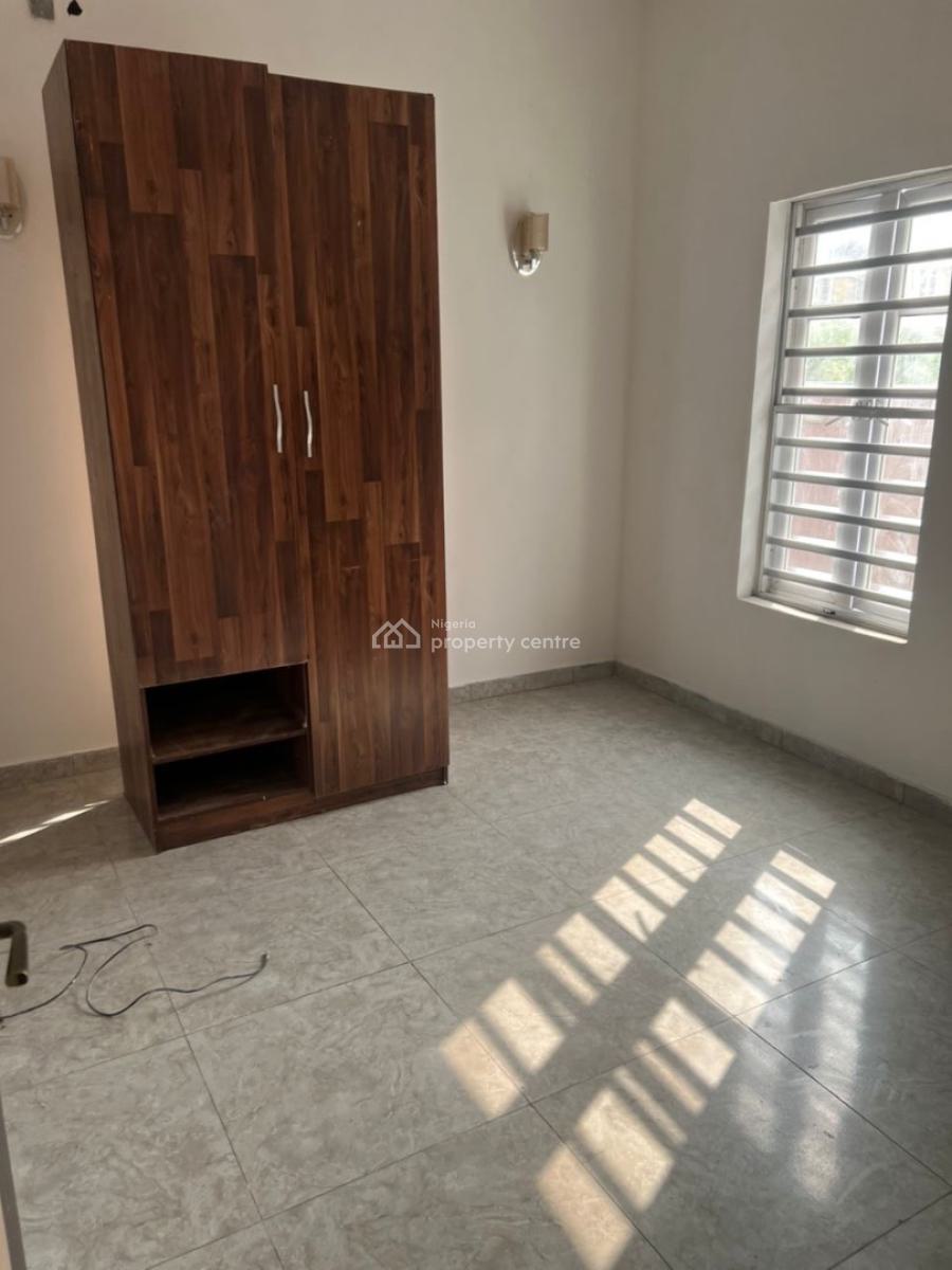 4 Bedroom Apartment with Bq, Lekki County, Ikota, Lekki, Lagos, Flat / Apartment for Rent