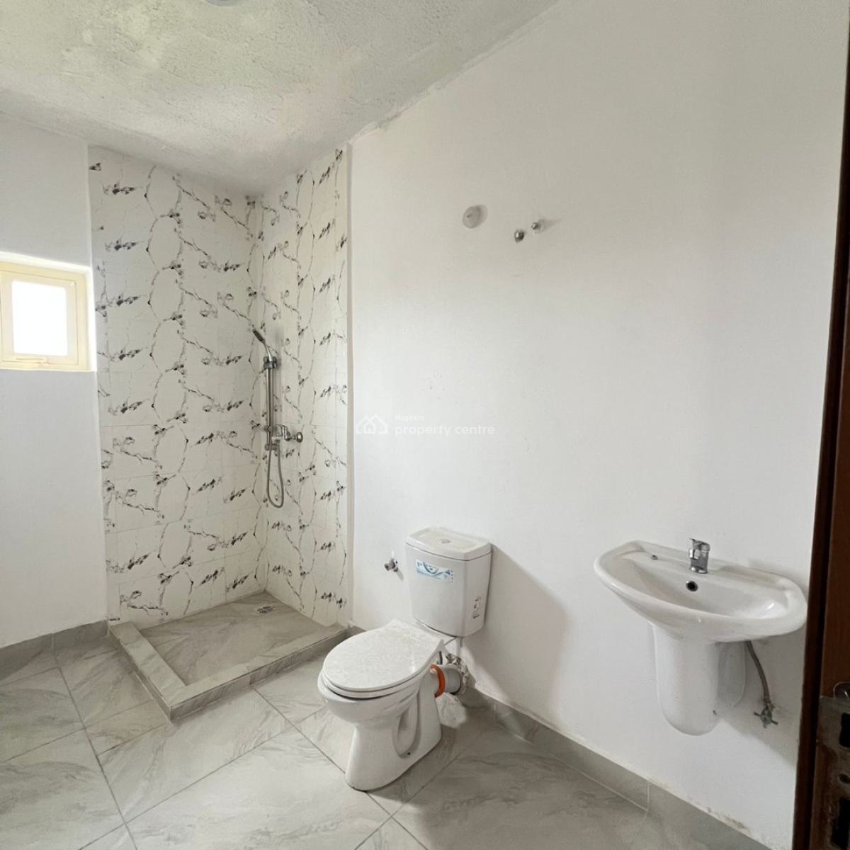 1 Bedroom Apartment with Elevator, Lekki Phase 1, Lekki, Lagos, Flat / Apartment for Sale