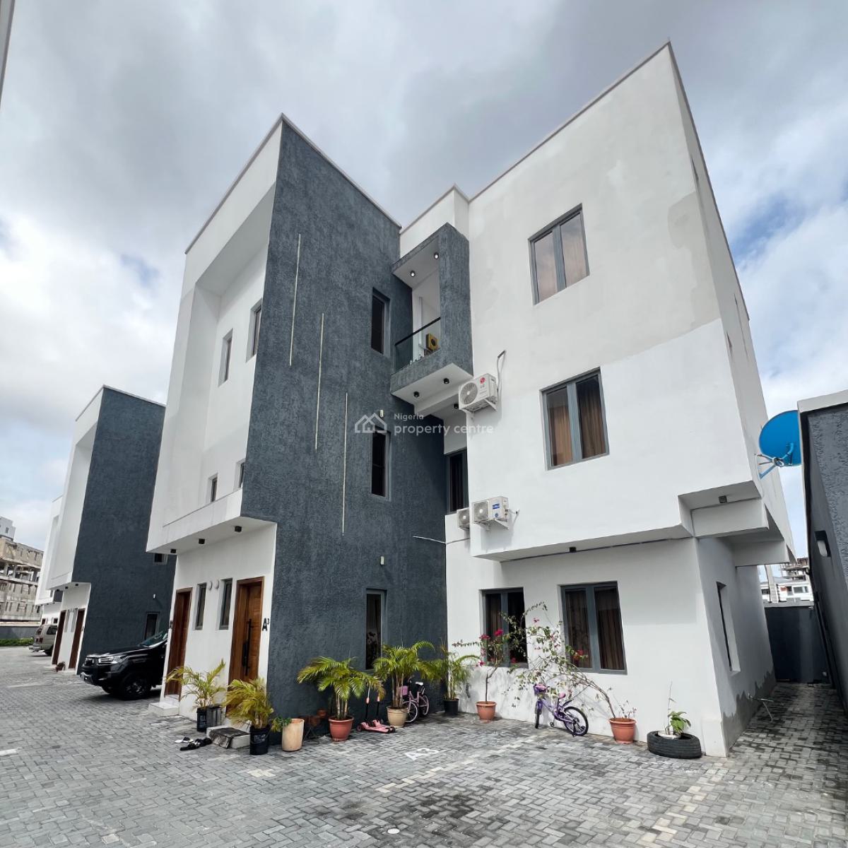 4 Bedroom & Bq, Lekki Phase 1, Lekki, Lagos, Terraced Duplex for Sale