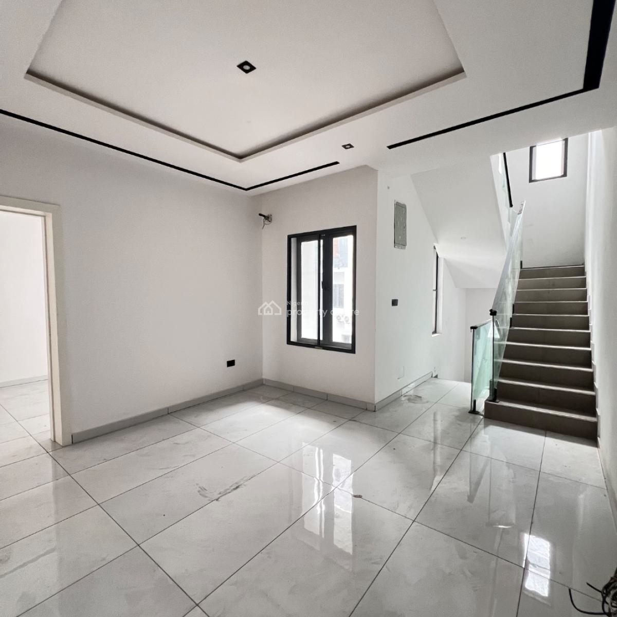 4 Bedroom & Bq, Lekki Phase 1, Lekki, Lagos, Terraced Duplex for Sale