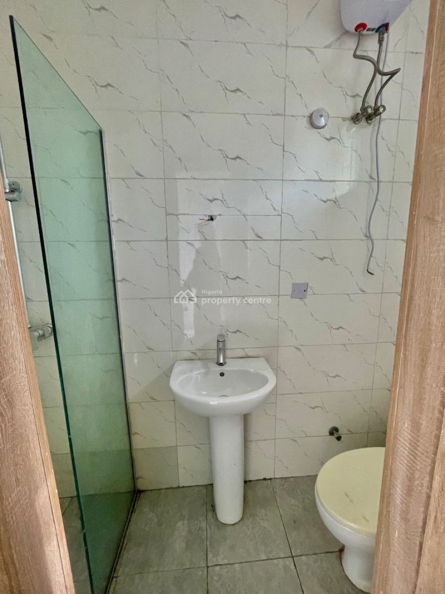 Spacious 2 Bedroom Apartment with Open Plan Kitchen, Ikate, Lekki, Lagos, Flat / Apartment for Sale
