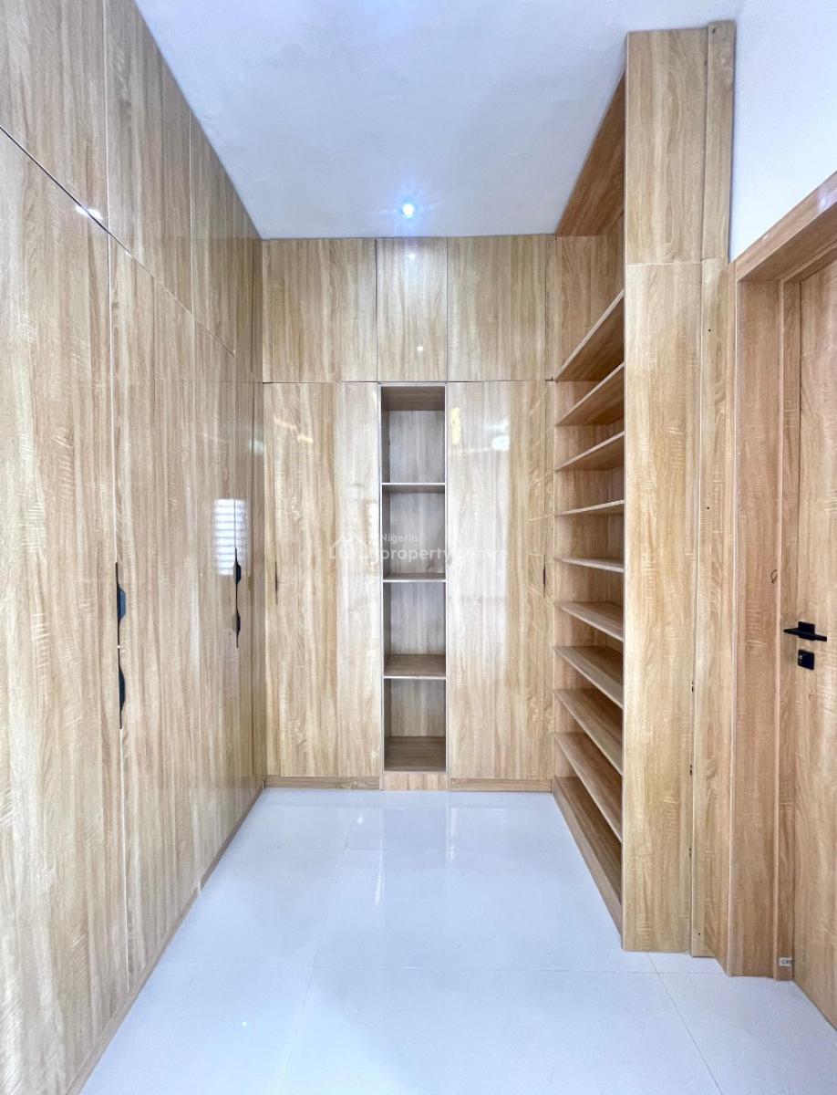 Aesthetically Pleasing 4 Bedroom Semi Detached Duplex Within an Estate, Lekki, Lagos, Semi-detached Duplex for Sale