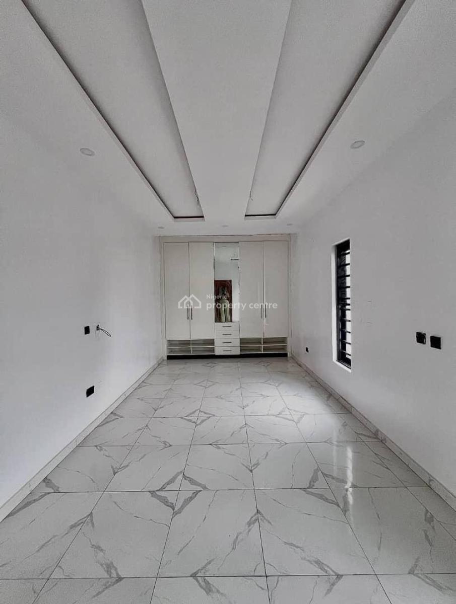 Astonishing 4 Bedroom Townhouse with a Bq and an Inverter, Orchid, Lekki, Lagos, House for Sale