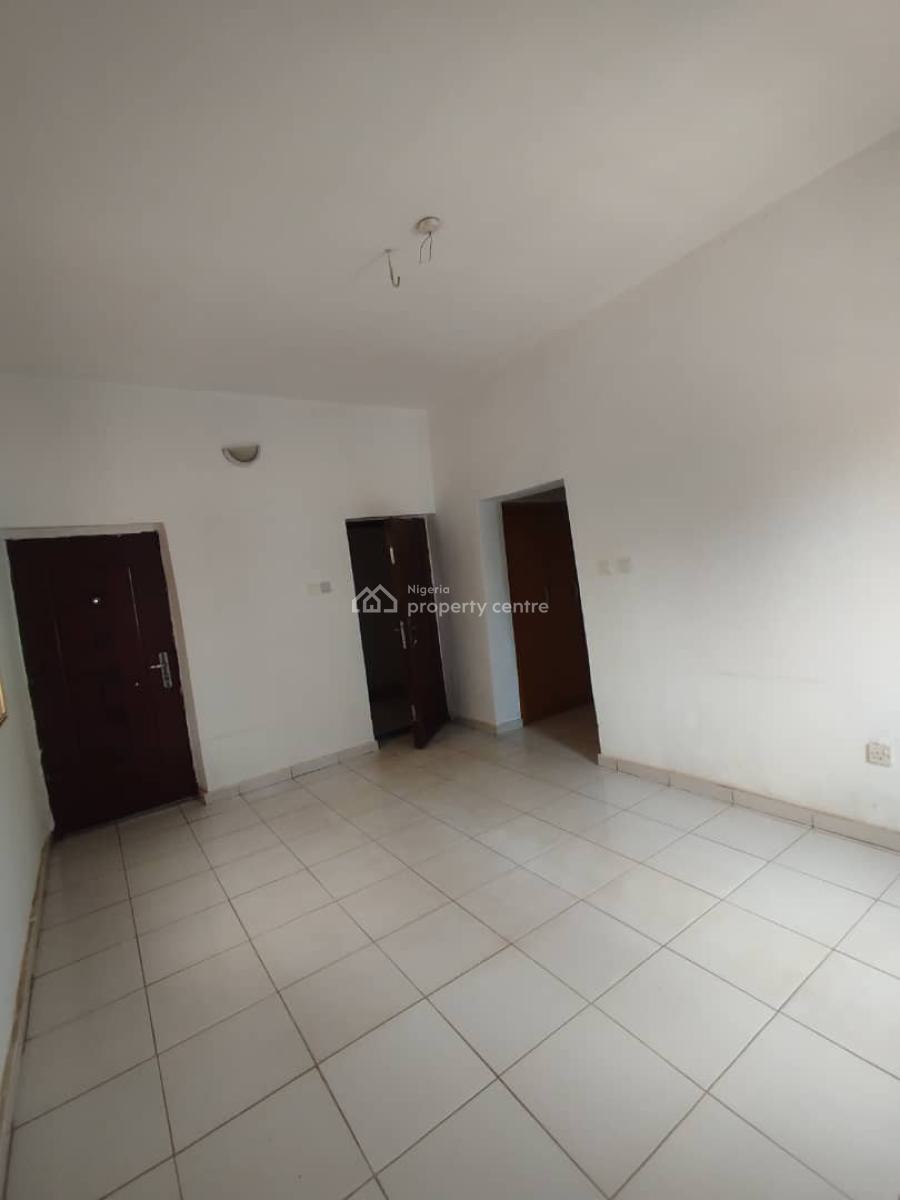 Standard 3 Bedroom Flat Without Bq First Floor, Mabushi, Abuja, Flat / Apartment for Rent
