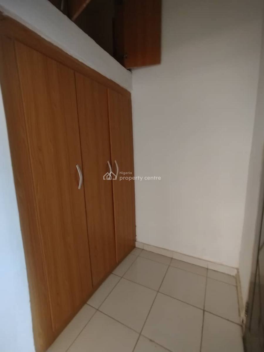 Standard 3 Bedroom Flat Without Bq First Floor, Mabushi, Abuja, Flat / Apartment for Rent