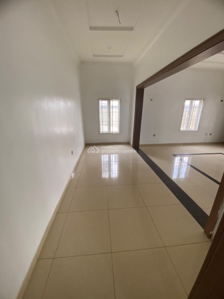 Luxury 3 Bedroom in a Beautiful Estate, No 6 Ibrahim Garba Close Off Abubakar Street, Katampe Extension, Katampe, Abuja, Flat / Apartment for Rent