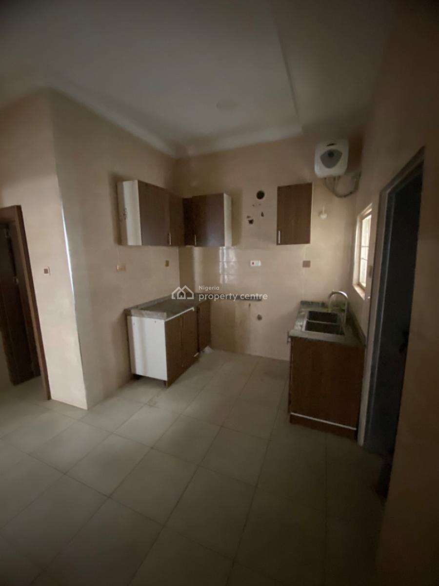 Luxury 3 Bedroom in a Beautiful Estate, No 6 Ibrahim Garba Close Off Abubakar Street, Katampe Extension, Katampe, Abuja, Flat / Apartment for Rent