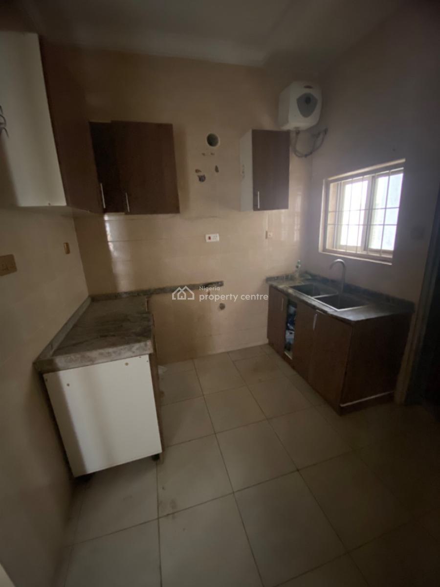 Luxury 3 Bedroom in a Beautiful Estate, No 6 Ibrahim Garba Close Off Abubakar Street, Katampe Extension, Katampe, Abuja, Flat / Apartment for Rent
