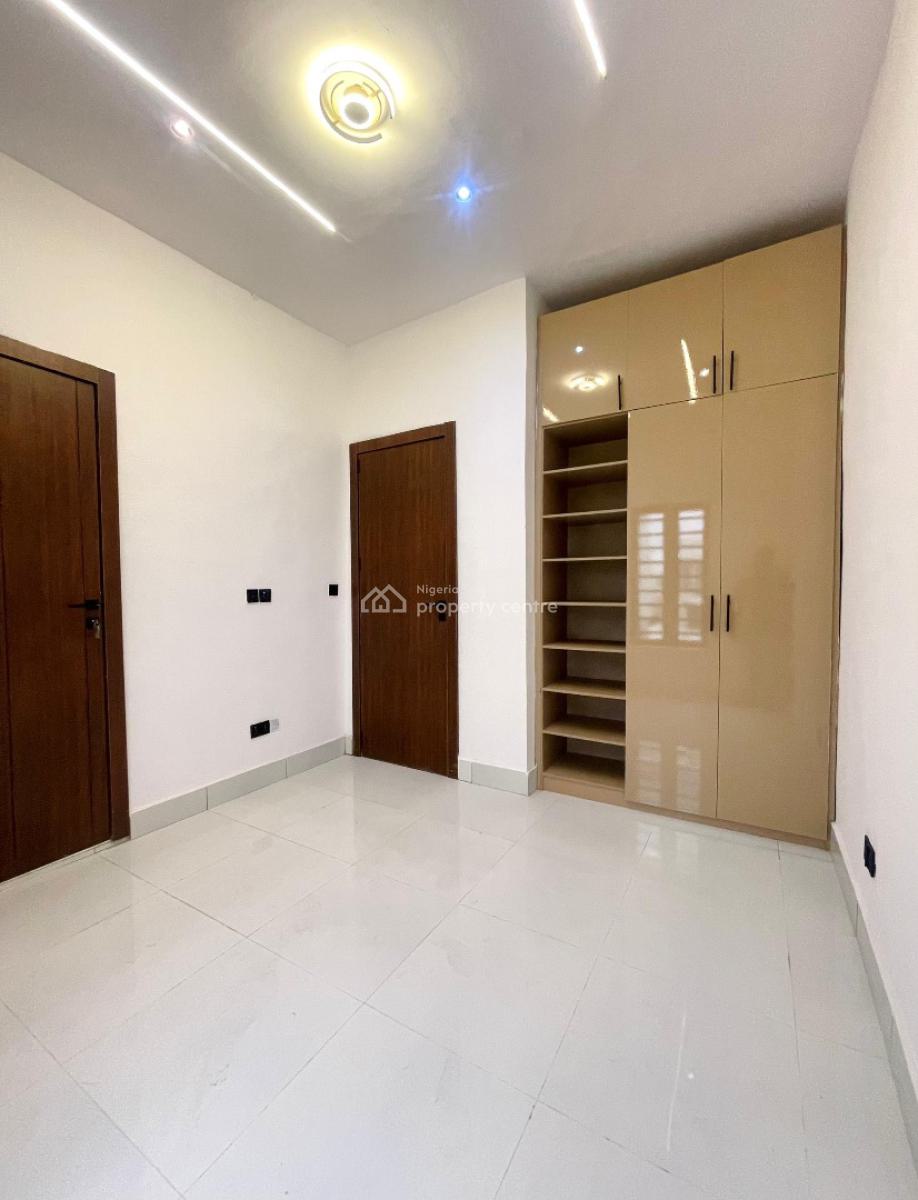 The Alluring 4bedroom Semi Detached Duplex, Ajah, Lagos, Semi-detached Duplex for Sale