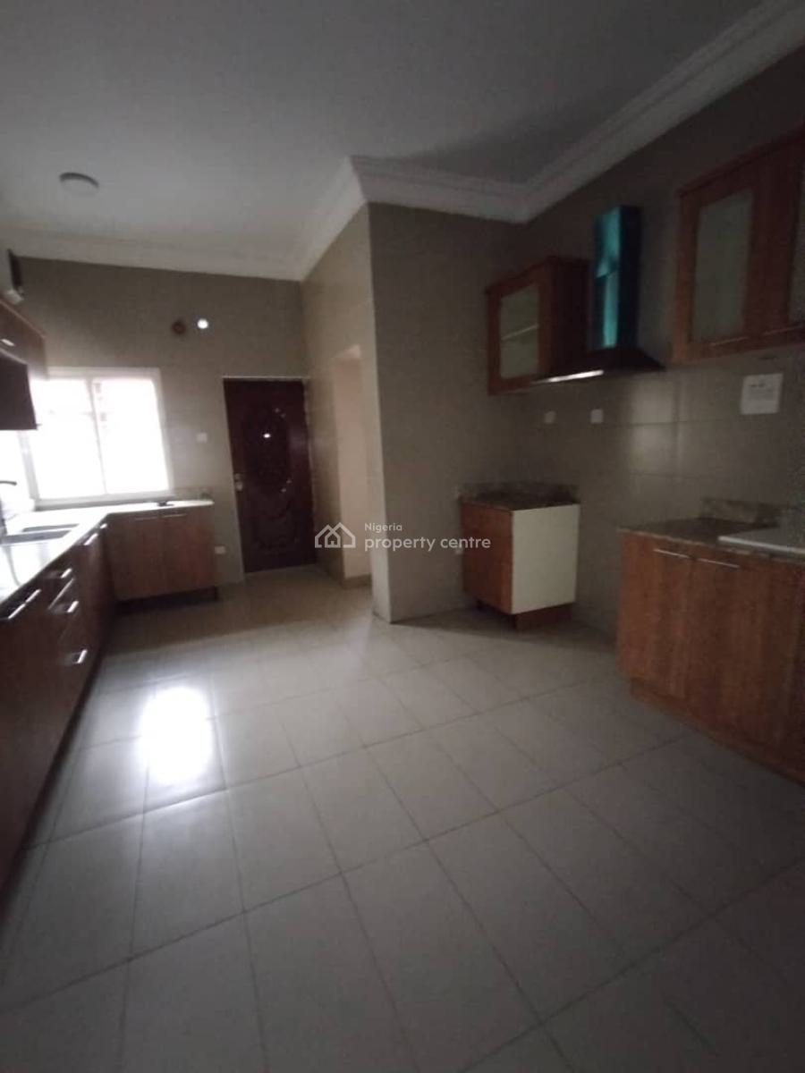 Luxury 5 Bedroom Terrace Duplex with a Bq Tarred Road, Mabushi, Abuja, Terraced Bungalow for Rent