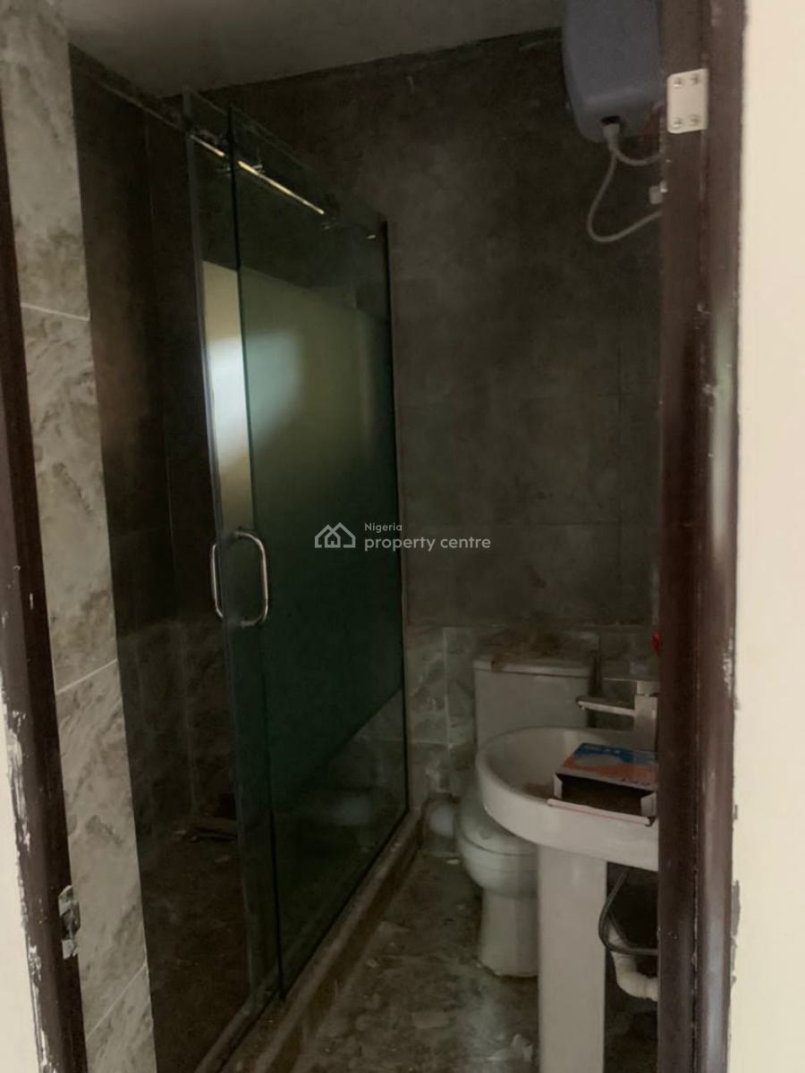 2 Bedroom Apartment, Christ Avenue, Lekki Phase 1, Lekki, Lagos, Flat / Apartment for Rent