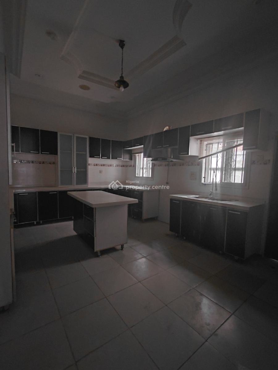 5 Bedroom Duplex with 2 Room Bq, Lekki Phase 1, Lekki, Lagos, Detached Duplex for Rent