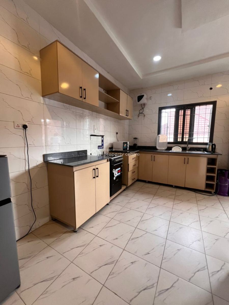 Luxury 3 Bedrooms Flat Apartment Without Furniture, Gilmore, Jahi, Abuja, Flat / Apartment for Rent