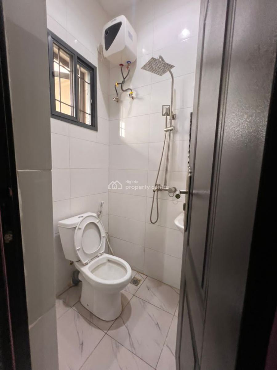 Luxury 3 Bedrooms Flat Apartment Without Furniture, Gilmore, Jahi, Abuja, Flat / Apartment for Rent