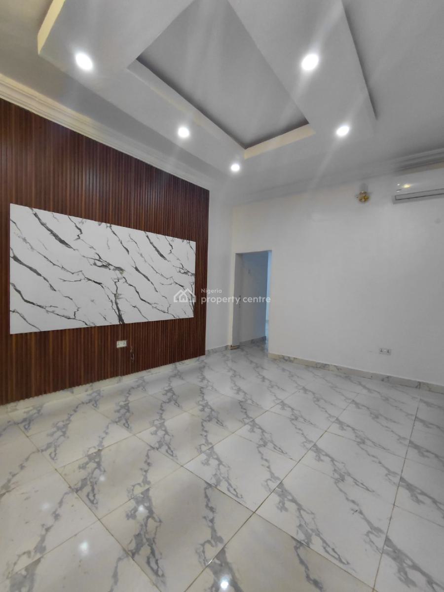 2 Bedroom Apartment, Lekki Phase 1, Lekki, Lagos, Flat / Apartment for Rent