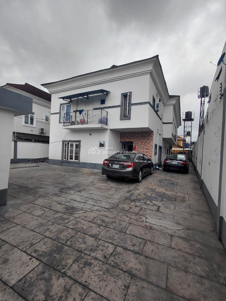 2 Bedroom Apartment, Lekki Phase 1, Lekki, Lagos, Flat / Apartment for Rent