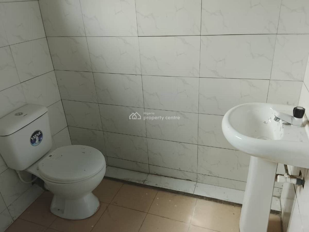 a Self Contained Room, Eleganza Gardens, Vgc, Lekki, Lagos, Self Contain (single Rooms) for Rent