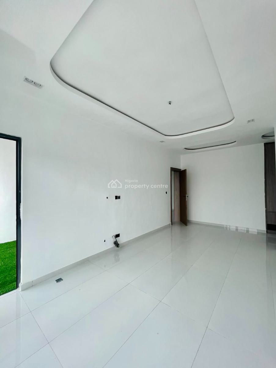 4-bedroom Maisonette with Bq, Lekki Phase 1, Lekki, Lagos, Flat / Apartment for Rent