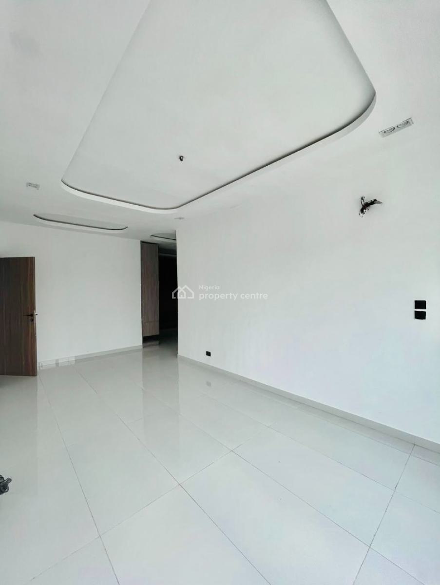 4-bedroom Maisonette with Bq, Lekki Phase 1, Lekki, Lagos, Flat / Apartment for Rent