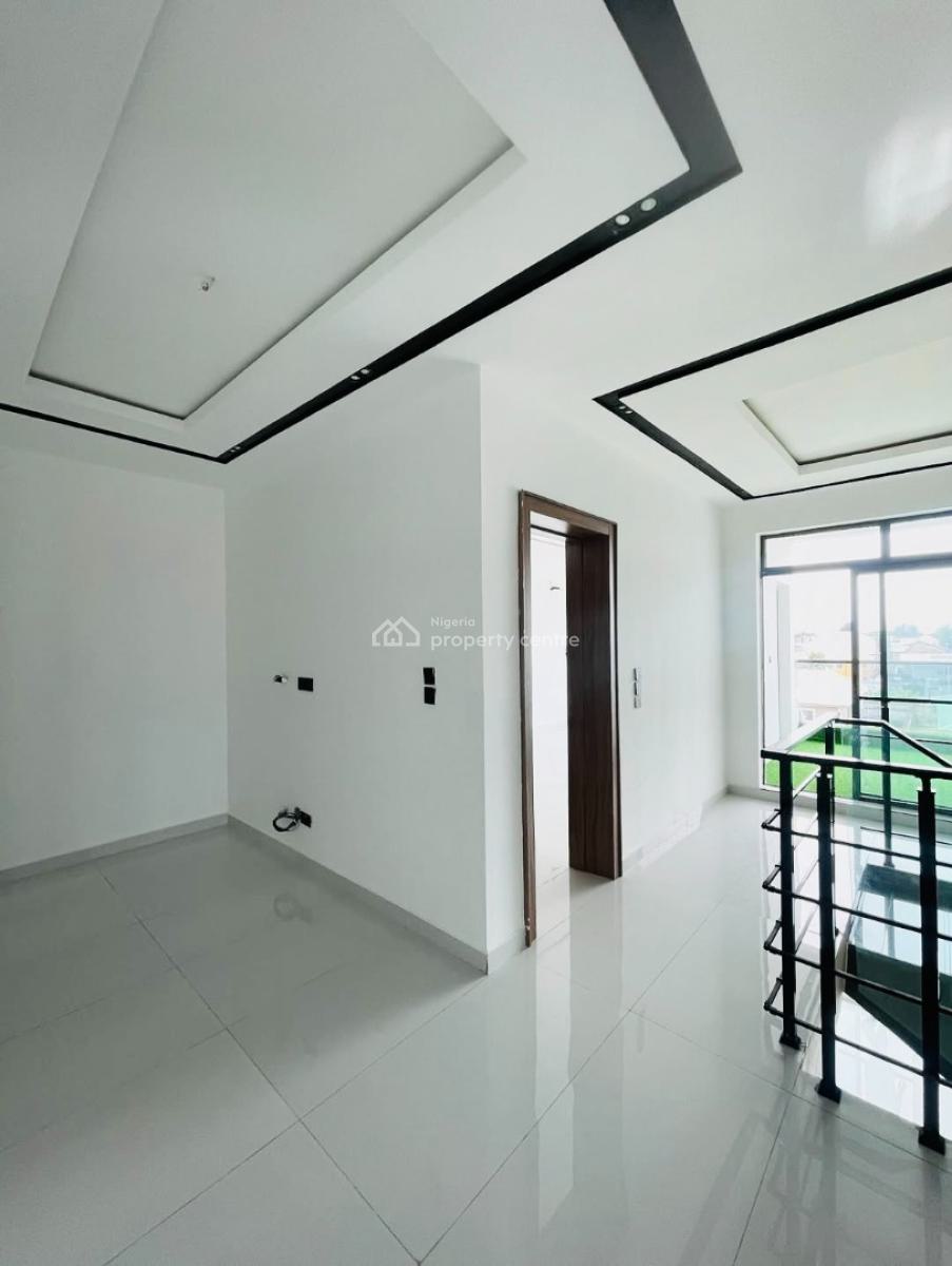 4-bedroom Maisonette with Bq, Lekki Phase 1, Lekki, Lagos, Flat / Apartment for Rent