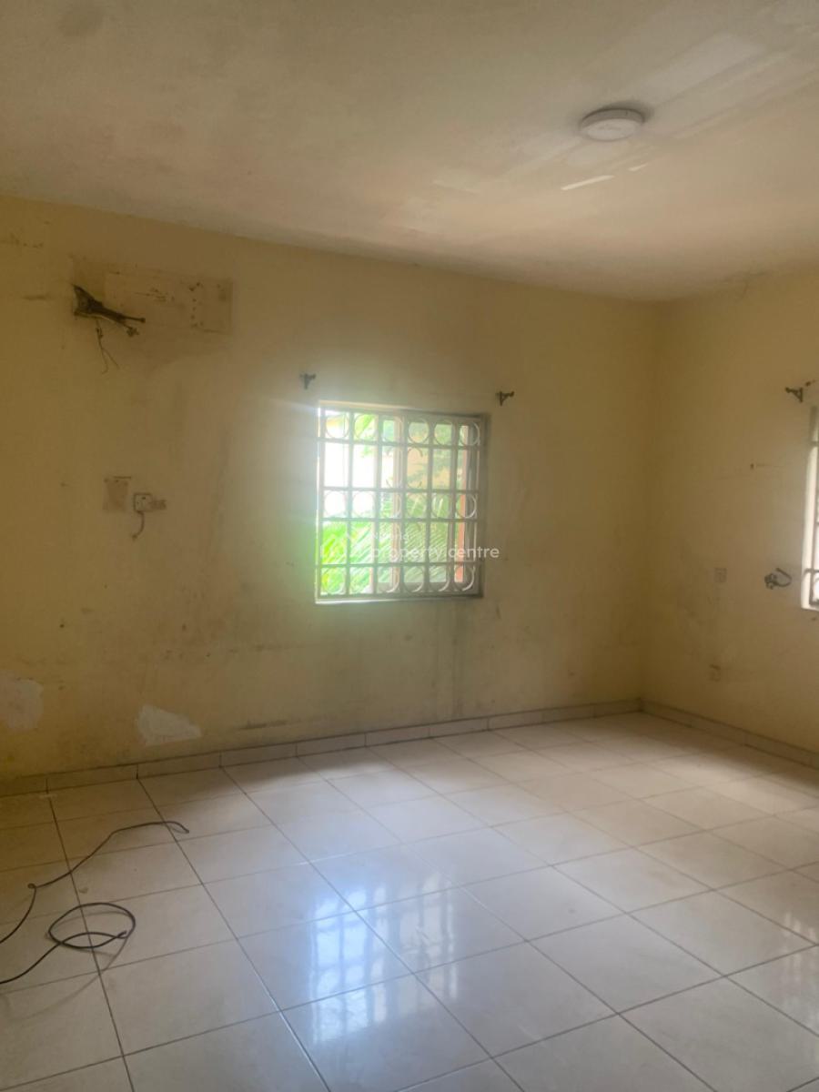 Fully Service 3bedroom Apartment with Bq at Victory Park Estate Osapa, Victory Park Estate Osapa, Osapa, Lekki, Lagos, House for Rent