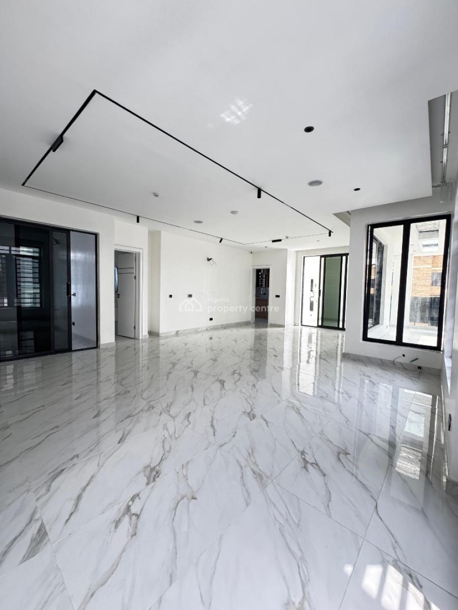 Beautiful 4bedroom Penthouse with Elevator, Lekki Phase 1, Lekki, Lagos, Terraced Duplex for Sale