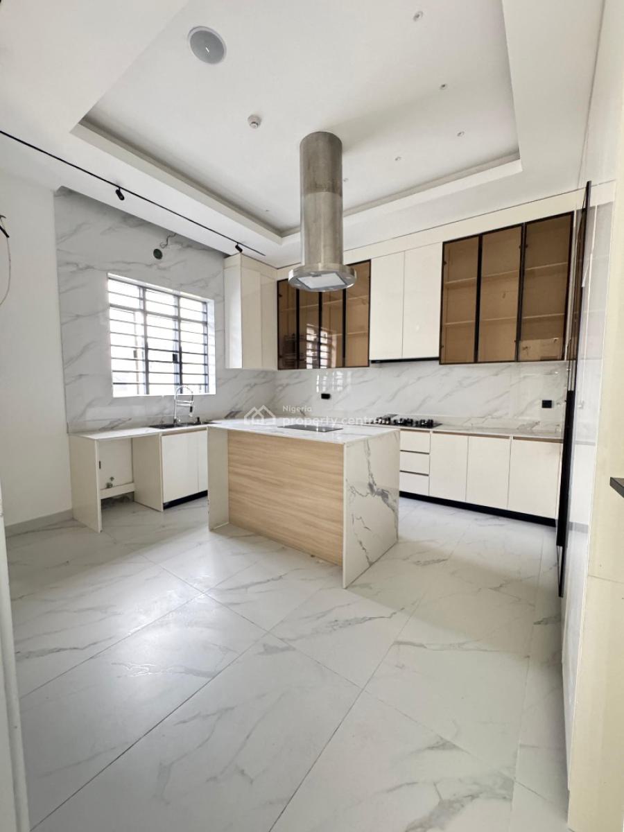 Beautiful 4bedroom Penthouse with Elevator, Lekki Phase 1, Lekki, Lagos, Terraced Duplex for Sale
