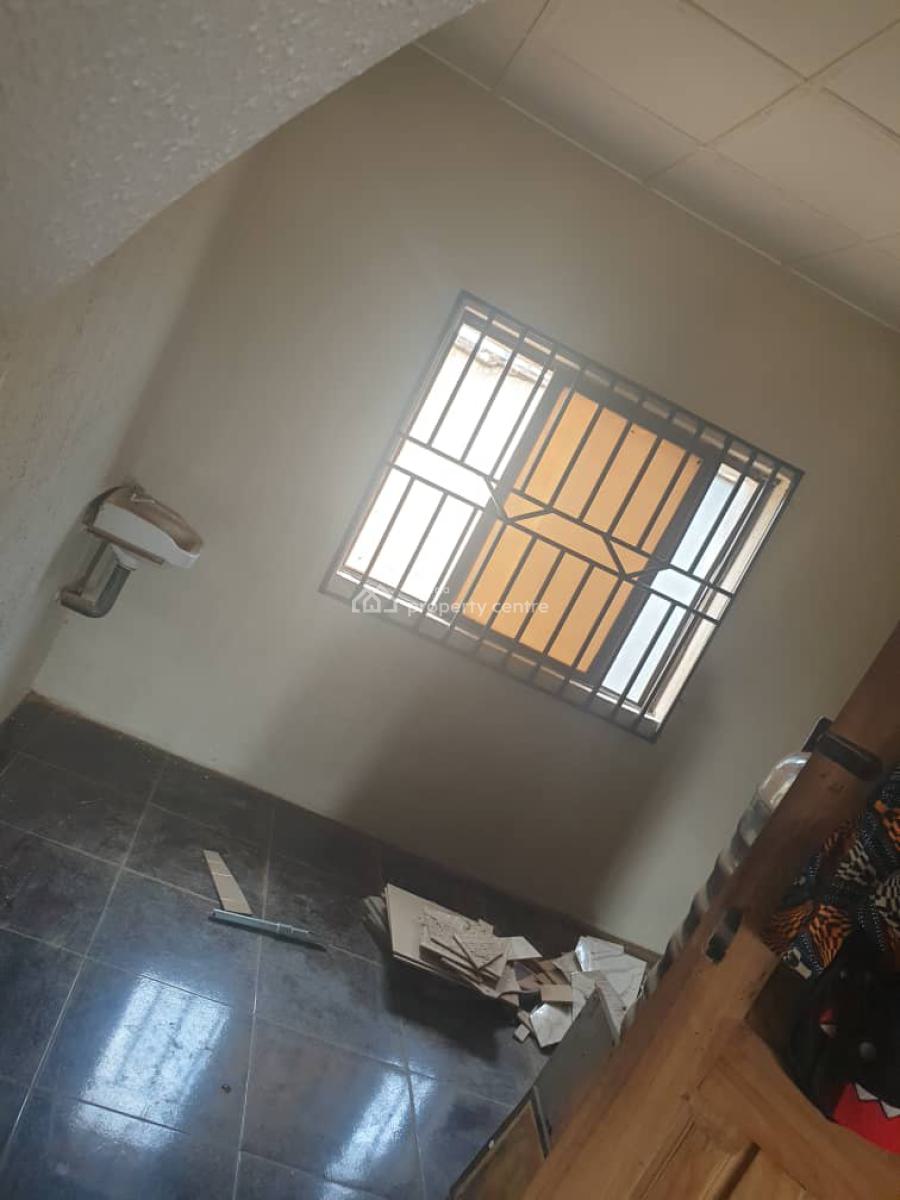 3bedroom Flat with Sweet Modern Facilities, Sanyo, Ibadan, Ibadan, Oyo, Flat / Apartment for Rent