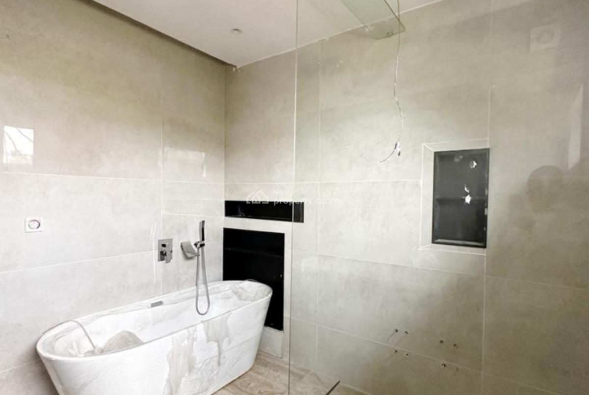 Brand New 4-bedroom Apartment with One (1) Bq, Ikoyi, Lagos, Flat / Apartment for Rent